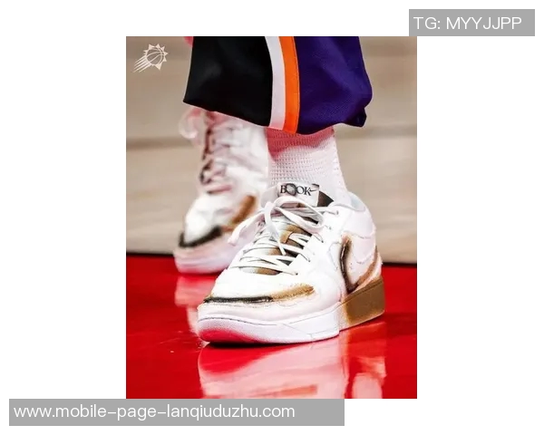 布克分享二代球鞋设计历程感受从构想到落地的精彩过程