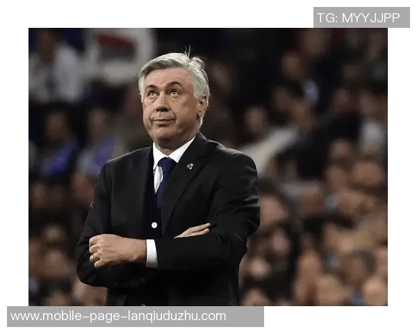 鲍威尔强调战术灵活性与多样性以创造更多进攻机会