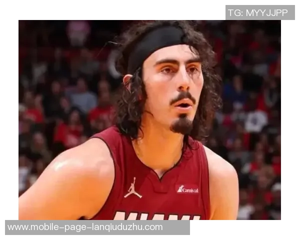 斯波称赞哈克斯表现出色认为其打球风格极具侵略性 斯波称赞哈克斯表现出色认为其打球风格极具侵略性