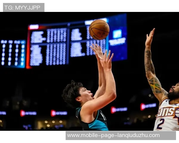 杨瀚森内线表现稳健对火箭两战正负值均为正数展现实力 杨瀚森内线表现稳健对火箭两战正负值均为正数展现实力